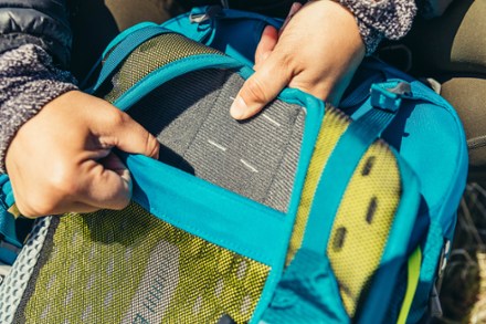 Gregory Maya 22 Pack - Women's 6