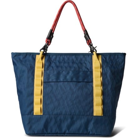 Nomadix 26 L DayTripper Tote 1