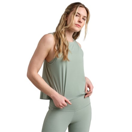 RHONE Serene Tank Top - Women's 6