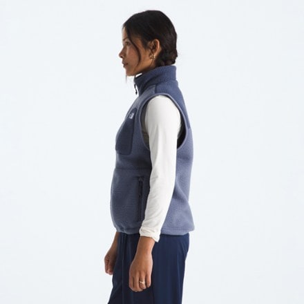The North Face Yumiori Vest - Women's 3