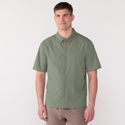 Janji Trekker Snappy Shirt - Men's 1