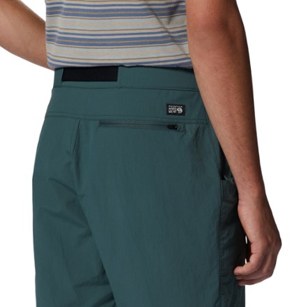 Mountain Hardwear Stryder Shorts - Men's 7