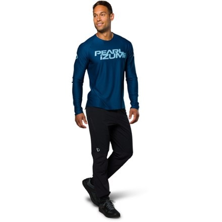 PEARL iZUMi Elevate Long-Sleeve Bike Jersey - Men's 3