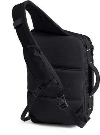 The North Face Base Camp Voyager Sling 3