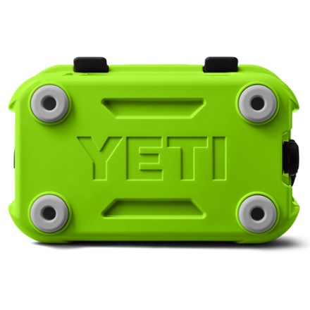 YETI Roadie 15 Hard Cooler 8