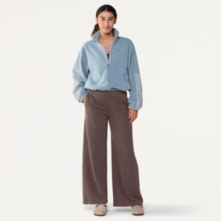 Vuori Sedona Mid-Rise Wideleg Pants - Women's 5