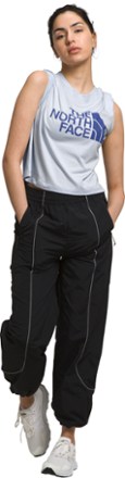 The North Face Half Dome Crop T-Shirt - Women's 6