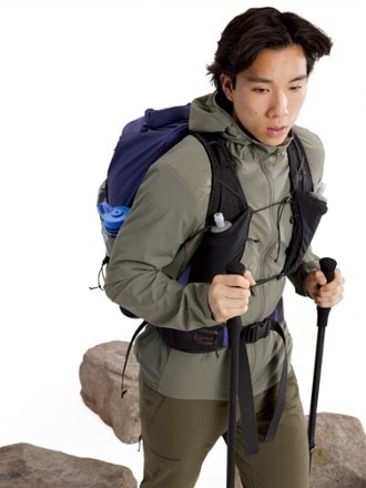 Arc'teryx Atom SL Hoody - Men's 7