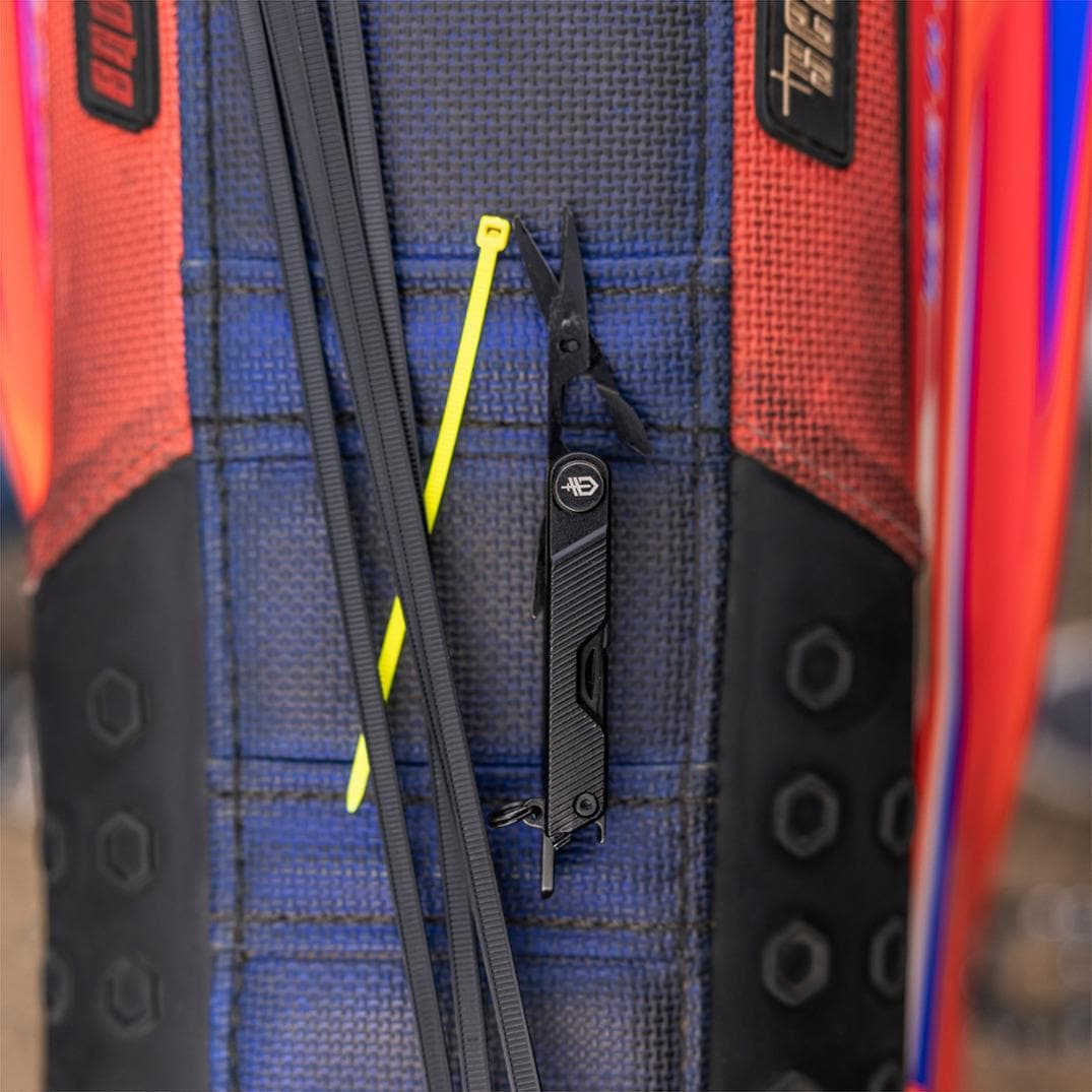 Location Image for Armbar Mini Keychain Multi-Tool