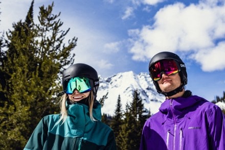 Smith 4D MAG ChromaPop Snow Goggles with gogglesoc 10