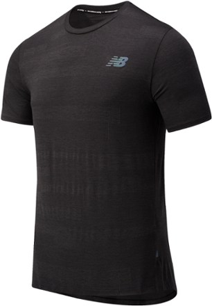 black new balance shirt