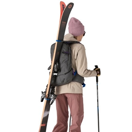 Patagonia Snowdrifter 20L Snow Pack 9