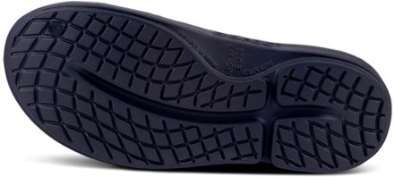 OOFOS OOCloog Clogs - Women's 6