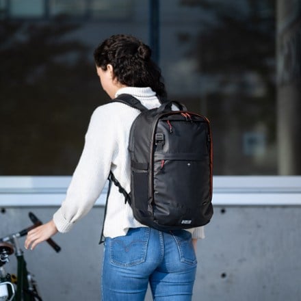 Two Wheel Gear Pannier Backpack Convertible 2.1 LITE - Single 10