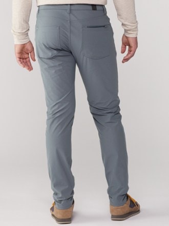 Vuori Meta Pants Athletic Slim - Men's 2