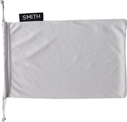 Smith I/O MAG XL ChromaPop Photochromic Snow Goggles with gogglesoc 5