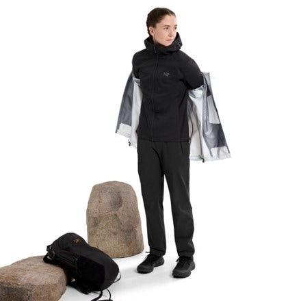 Arc'teryx Atom Insulated Hoody - Women's 3