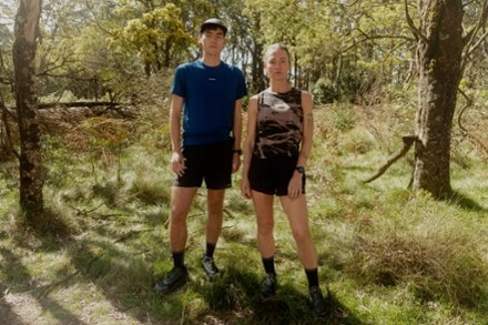 Location Image for Merino Blend 125 Cool-Lite Speed Tank Top Motion AOP - Women's