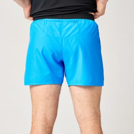 Brooks Dash Cooling 5" Shorts - Men's 1