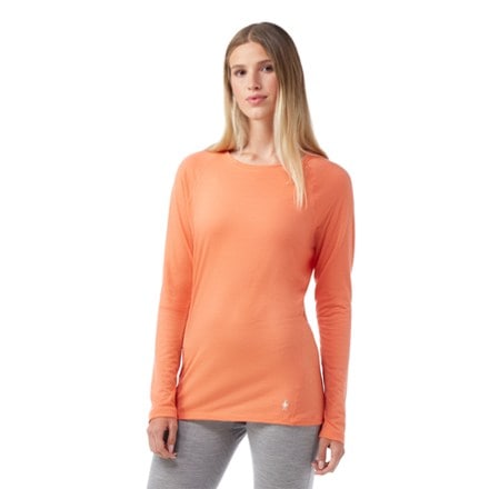 Smartwool Classic All-Season Merino Long-Sleeve Base Layer Top - Women's 1