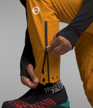 The North Face Summit Series Pumori GTX Pro Bib Pants - Men's 6