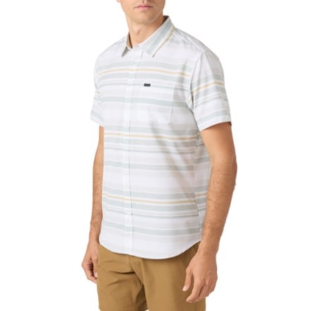 O'Neill TRVLR UPF Traverse Stripe Standard-Fit Shirt - Men's 2