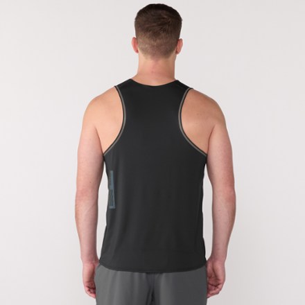 Janji Pinnacle Ultra Singlet - Men's 2