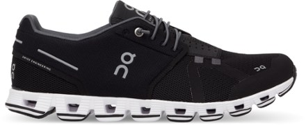 on cloud tennis shoes womens