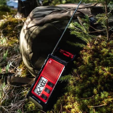 Midland ER310PRO Emergency Crank Radio 4