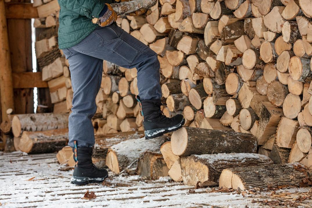 Location Image for Arctic Ice Nomadic Sport AGAT Boots - Women's