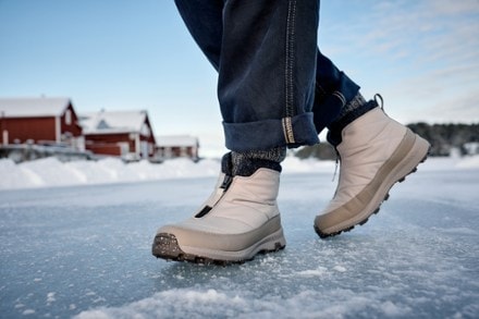 ICEBUG Sala BUGrip Snow Boots - Women's 5