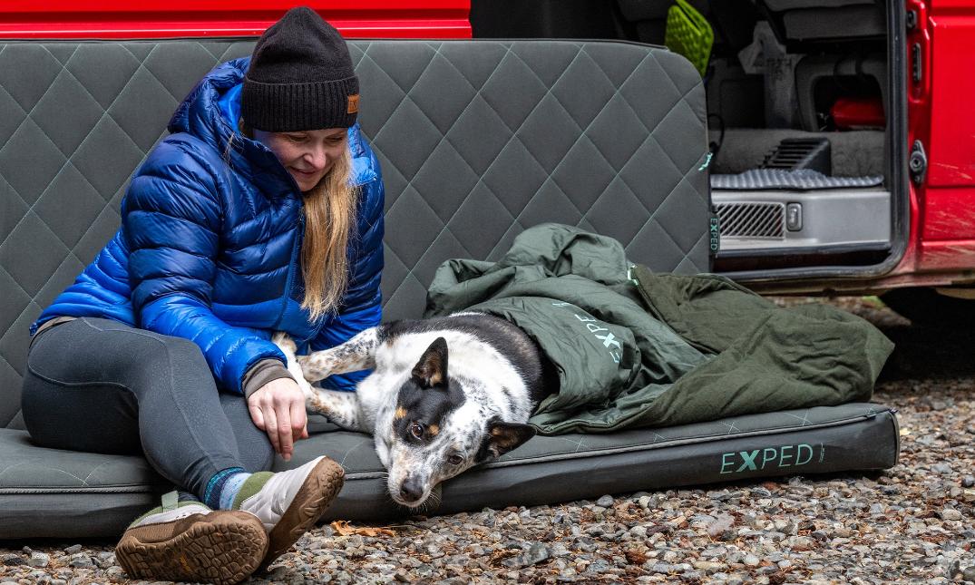 Location Image for LuxeWool Blanket Duo