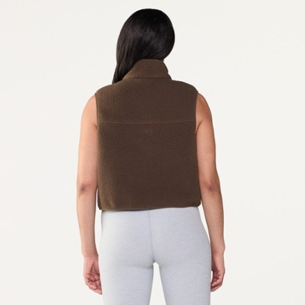 Vuori Alpine Vest - Women's 2