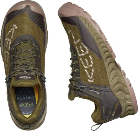 KEEN NXIS EVO Waterproof Hiking Shoes - Men's 4