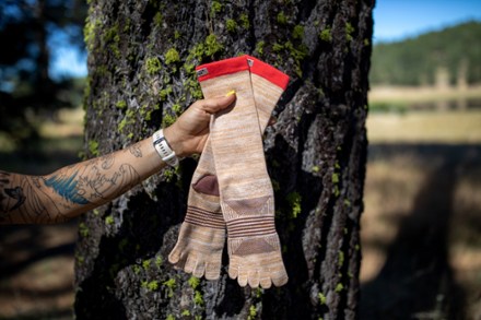 Injinji Trail Midweight Crew Socks - Women's 2