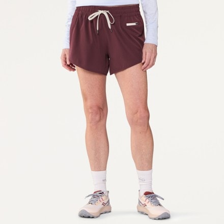 Vuori Clementine 4" Shorts - Women's 1