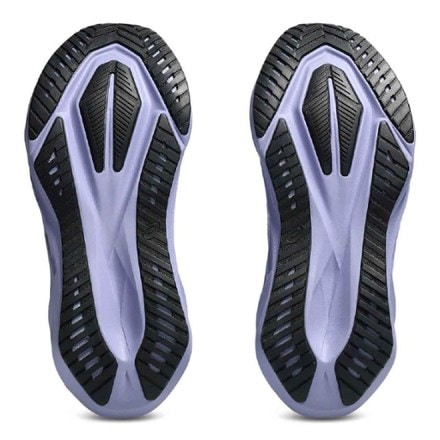 ASICS Novablast 5 Road-Running Shoes - Women's 4