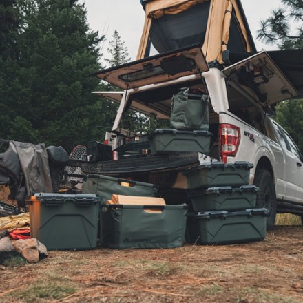 Location Image for 50 L Alpaca Camp Box