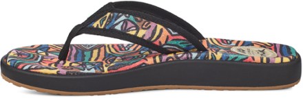 Sanuk Furreal ST x PPF Flip-Flops 1