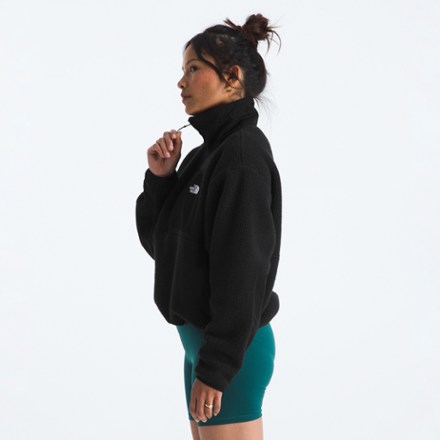 The North Face Yumiori Off Peak Half-Zip Jacket - Women's 3