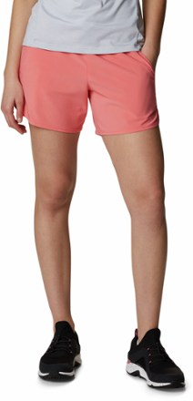 Columbia Bogata Bay Stretch Shorts - Women