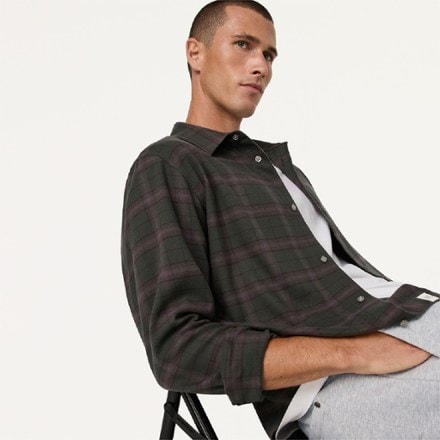 Vuori Midweight Long-Sleeve Flannel Button-Down Shirt - Men's 5