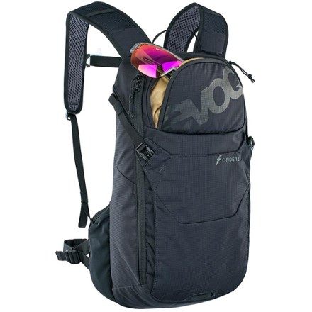 EVOC E-Ride 12 Pack 3