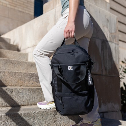 Location Image for Camden Tote Pack - Women's