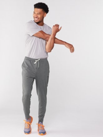 Vuori Sunday Performance Joggers - Men's 3