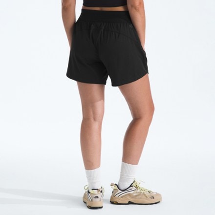 The North Face Aphrodite Arise 5" Shorts - Women's 1