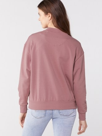 Patagonia Regenerative Organic Certified Essential Snap Sweatshirt - Women's 2