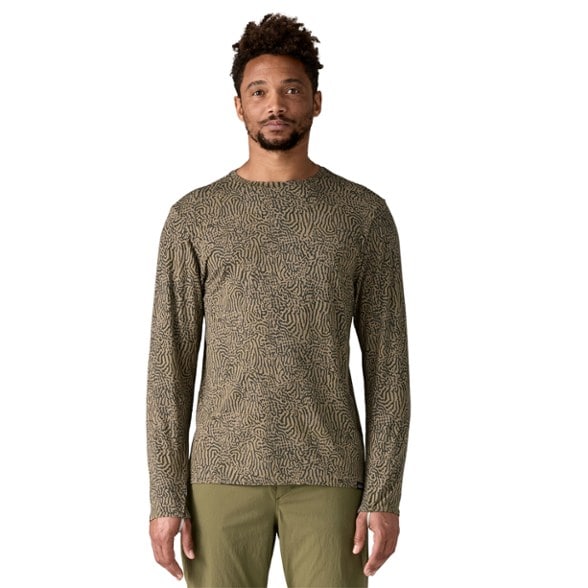 On Body Image of color Sea Run/Sage Khaki