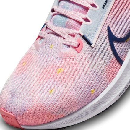 Nike Air Zoom Pegasus 40 Road-Running Shoes - Women's 3