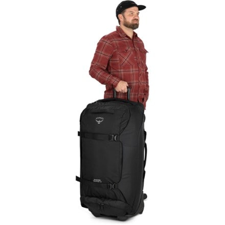 Osprey Soujourn Shuttle 130 Wheeled Duffel 7